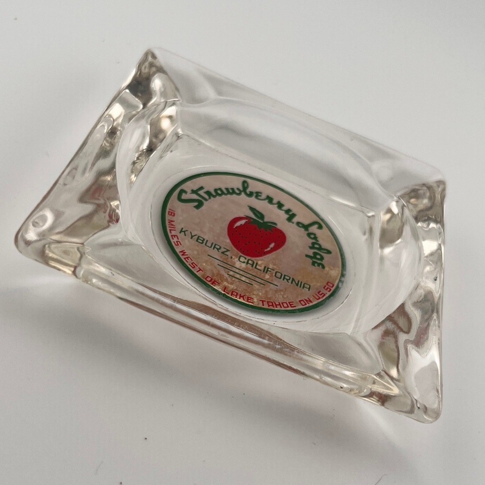 Strawberry Lodge Ashtray Unisex OS Clear Good Vintage Kyburz Lake Tahoe Glass